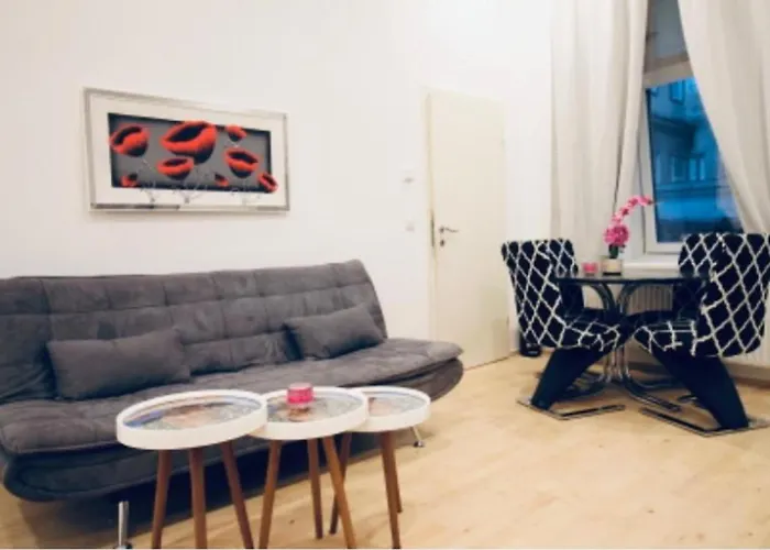 Apartment Lovely 2br With Modern Amenities Near Augarten *